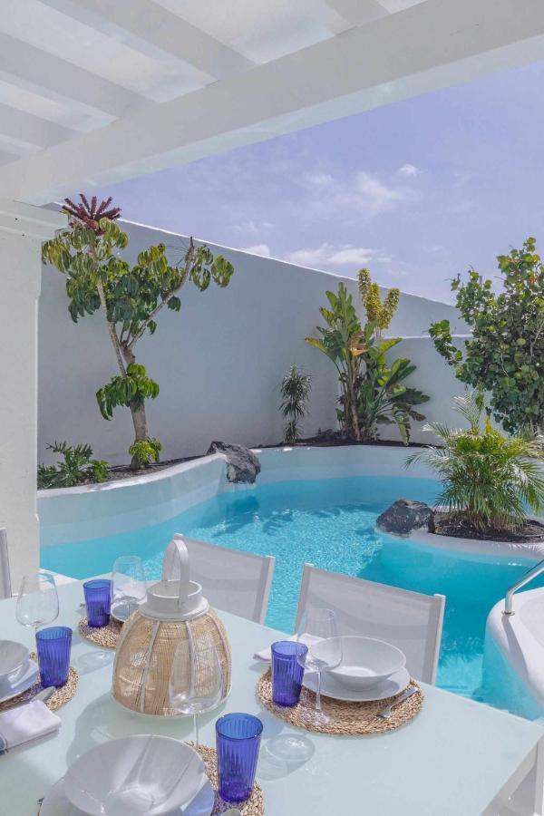 Villa Tiguaro Lujo Piscina Climatizada Jacuzzi AC WIFI Bahiazul Villa 912 Corralejo Esterno foto